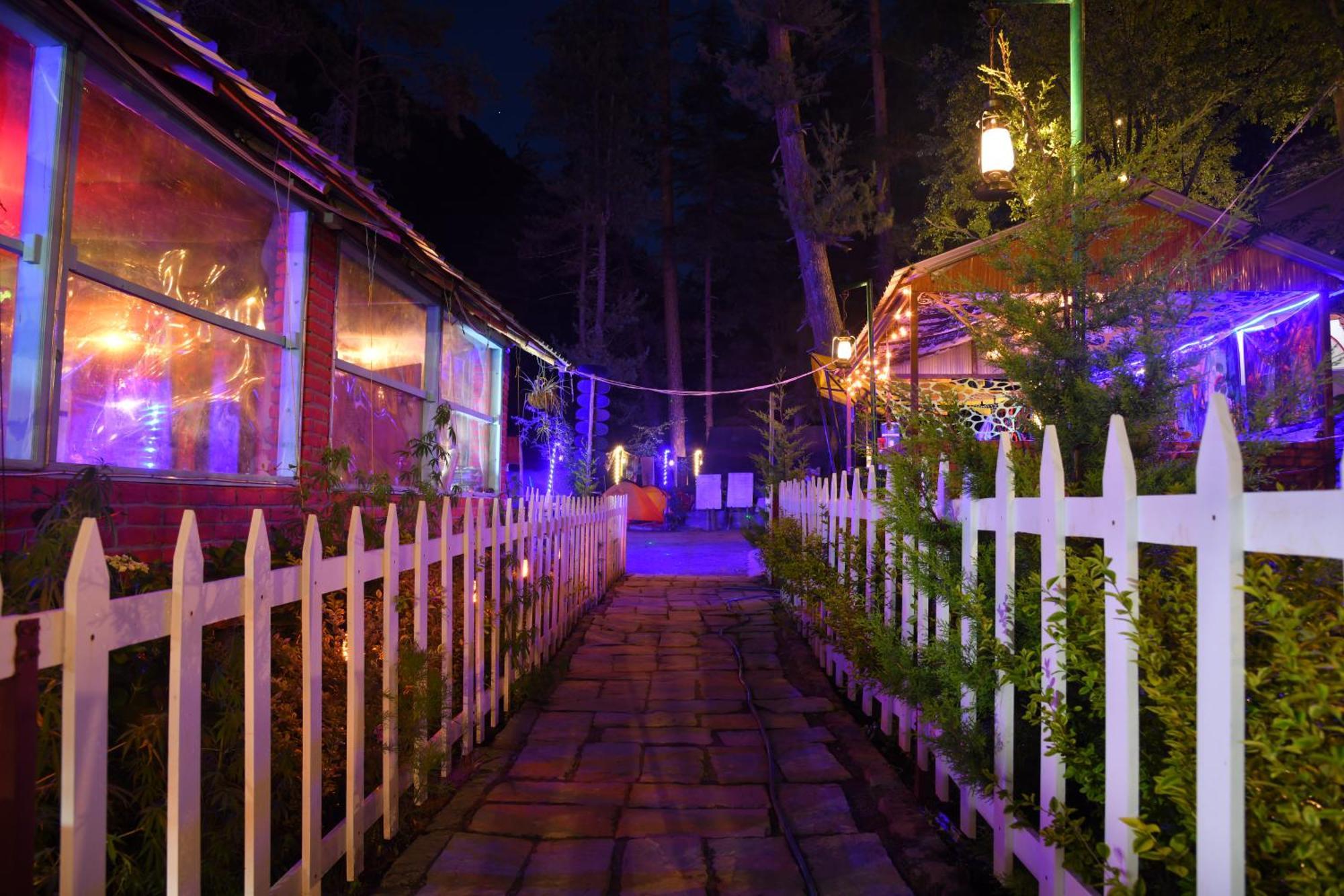 Himtrek Riverside Camps, Kasol Exterior photo