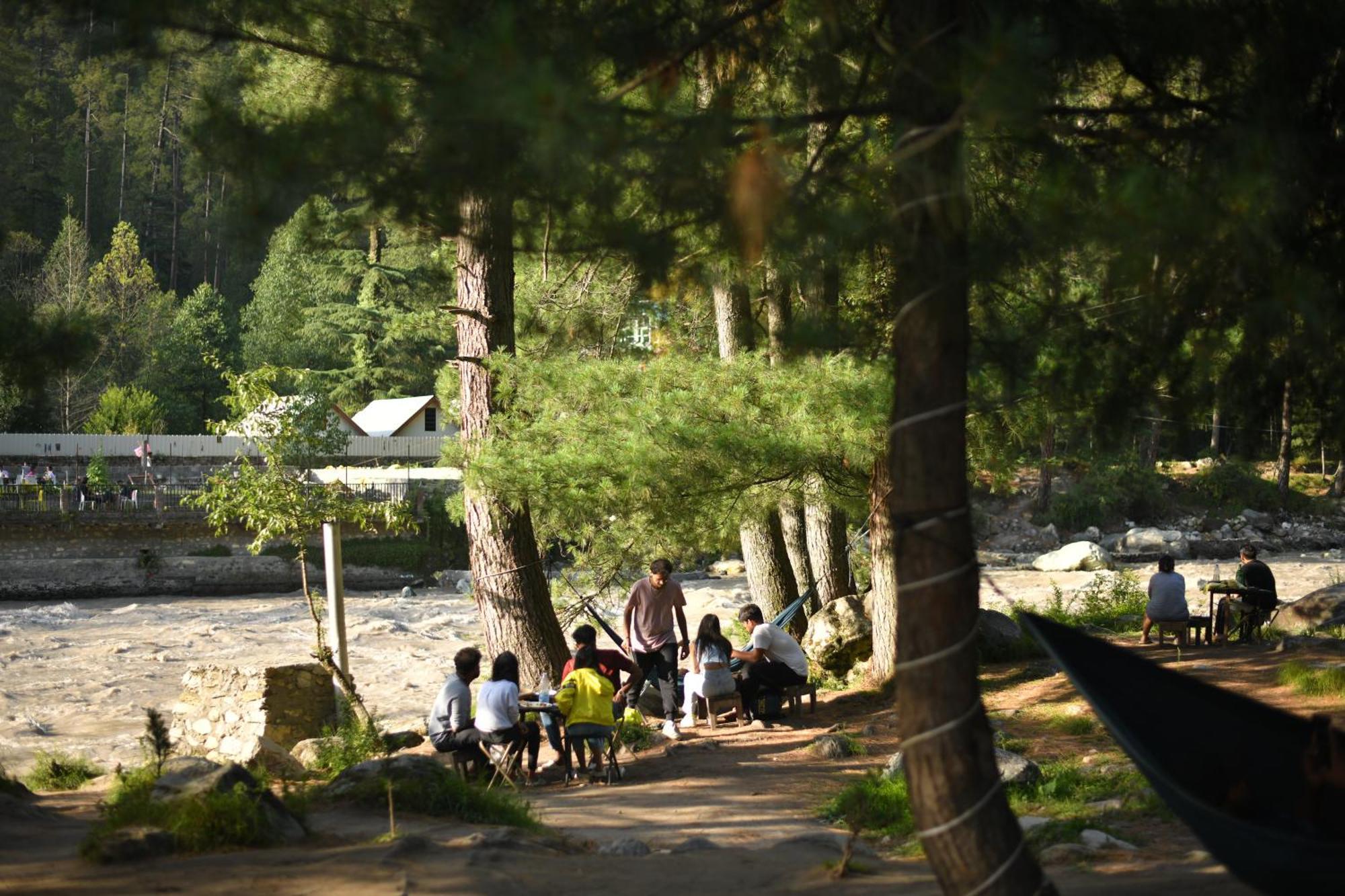Himtrek Riverside Camps, Kasol Exterior photo